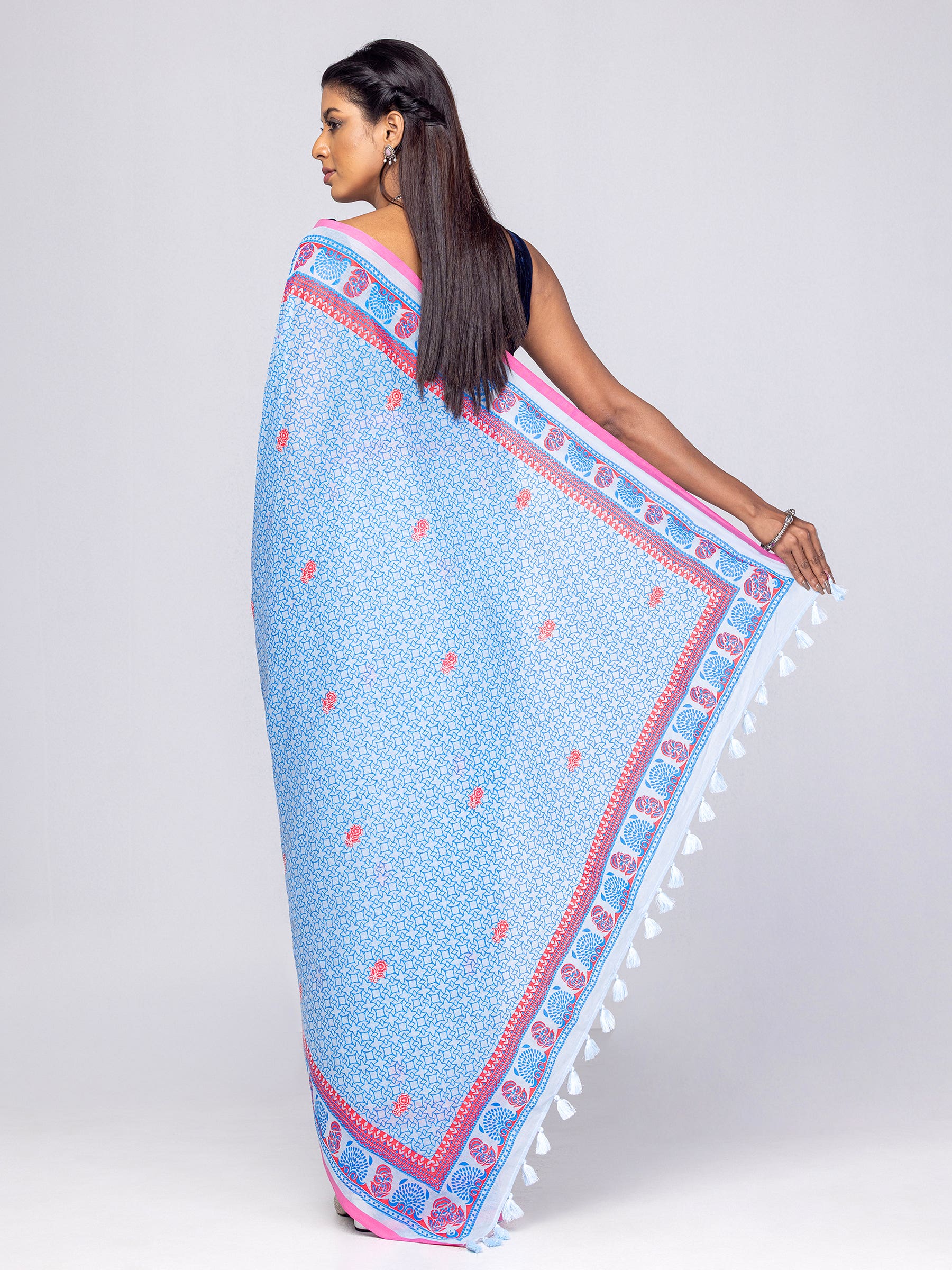 SAREE - Image 3